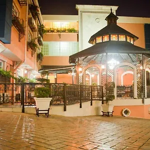 Platino & Casino Santiago De Los Caballeros