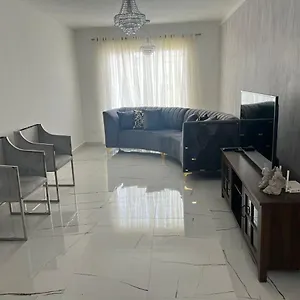 Residencial Palma Real Apartment