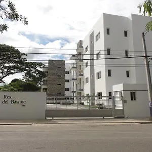 Residencial Vista Del Bosque Apartment